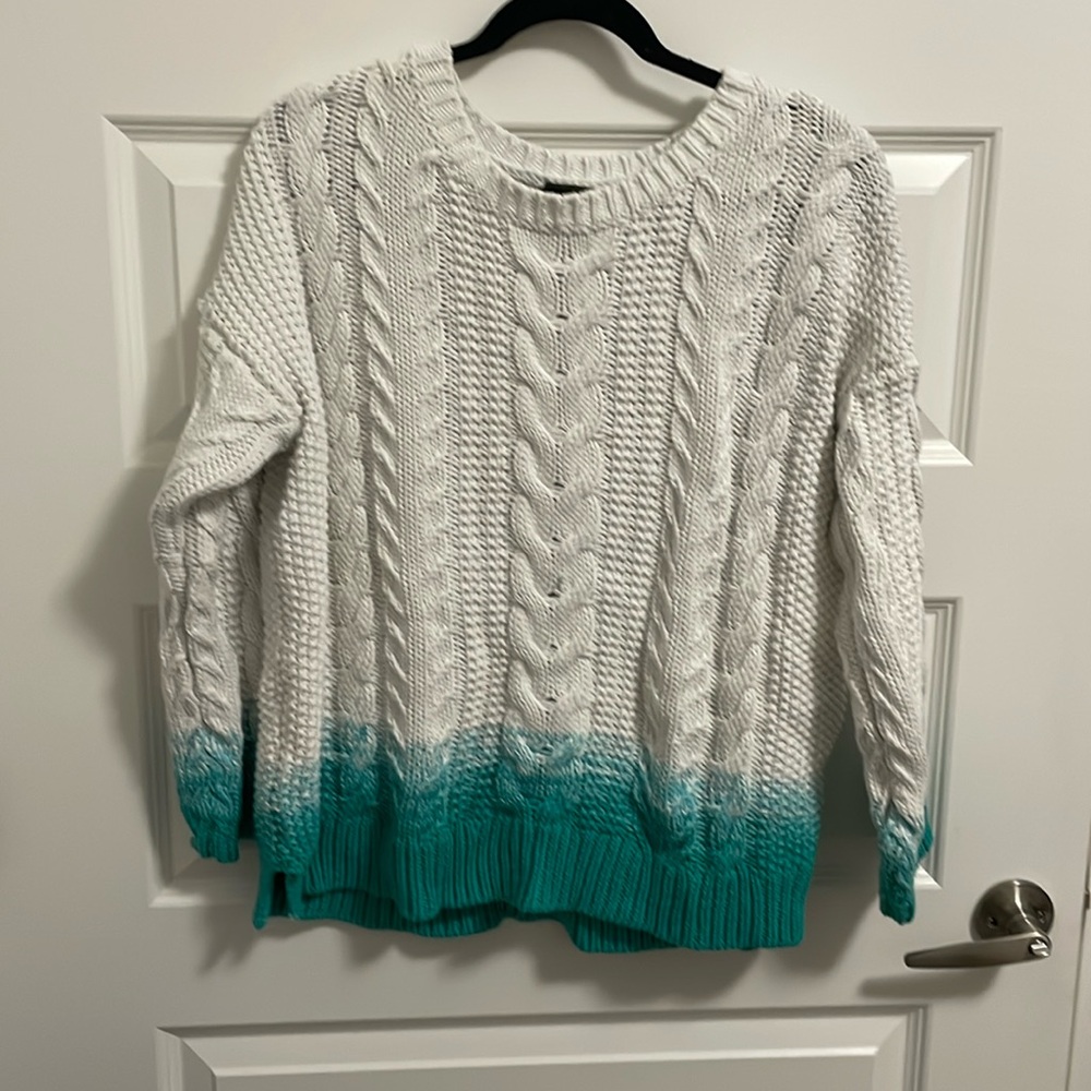 Tommy Bahama cable knit sweater